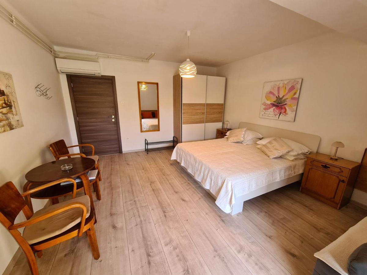 מדולין Apartments Ana מראה חיצוני תמונה