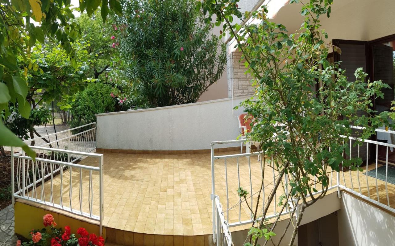 מדולין Apartments Ana מראה חיצוני תמונה